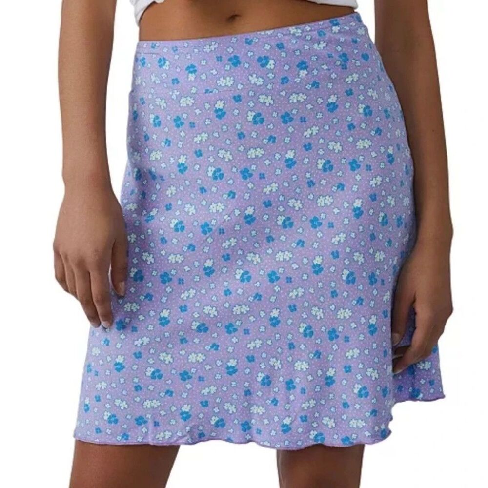 Free People IRL Ditsy Floral Print Mini Skirt Lavender Purple Size 4 NWT